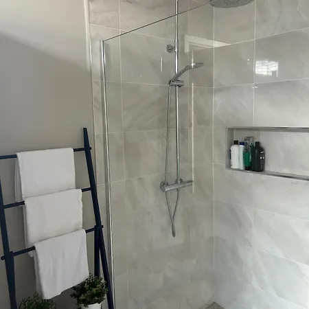 Bright And Cozy On Grand Canal Greenway Apartmán *