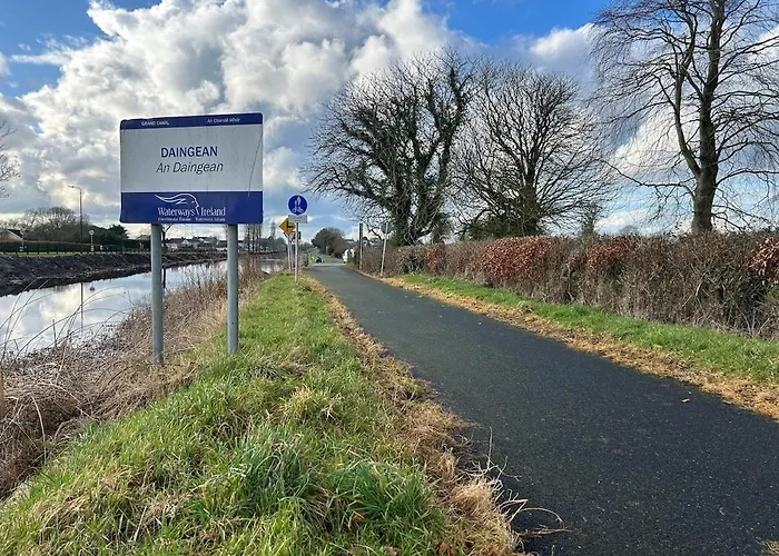 Appartement Bright And Cozy On Grand Canal Greenway *