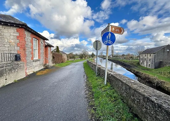 Bright And Cozy On Grand Canal Greenway Appartement